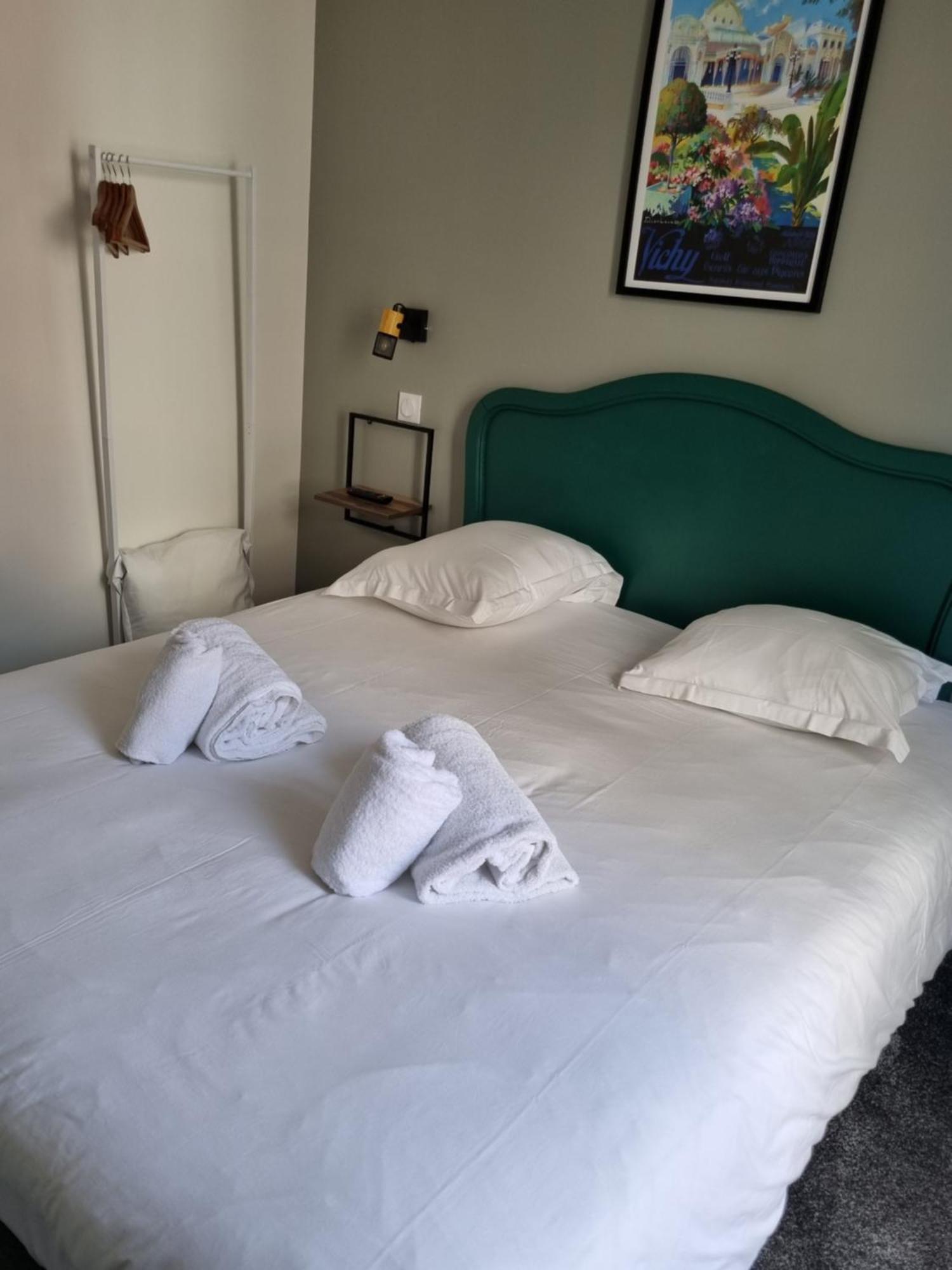 Hotel & Restaurant Le Patio 维琪 外观 照片