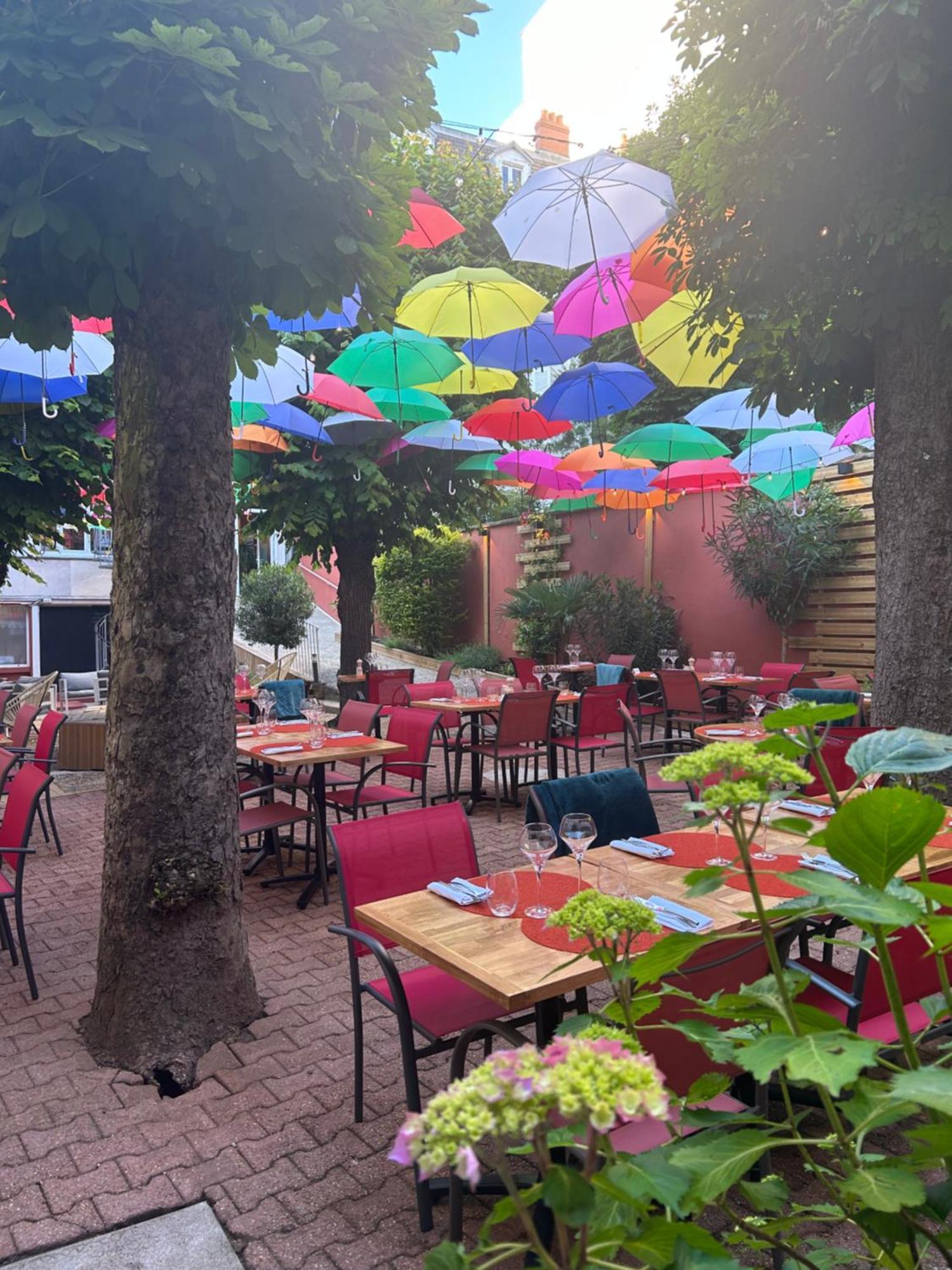 Hotel & Restaurant Le Patio 维琪 外观 照片