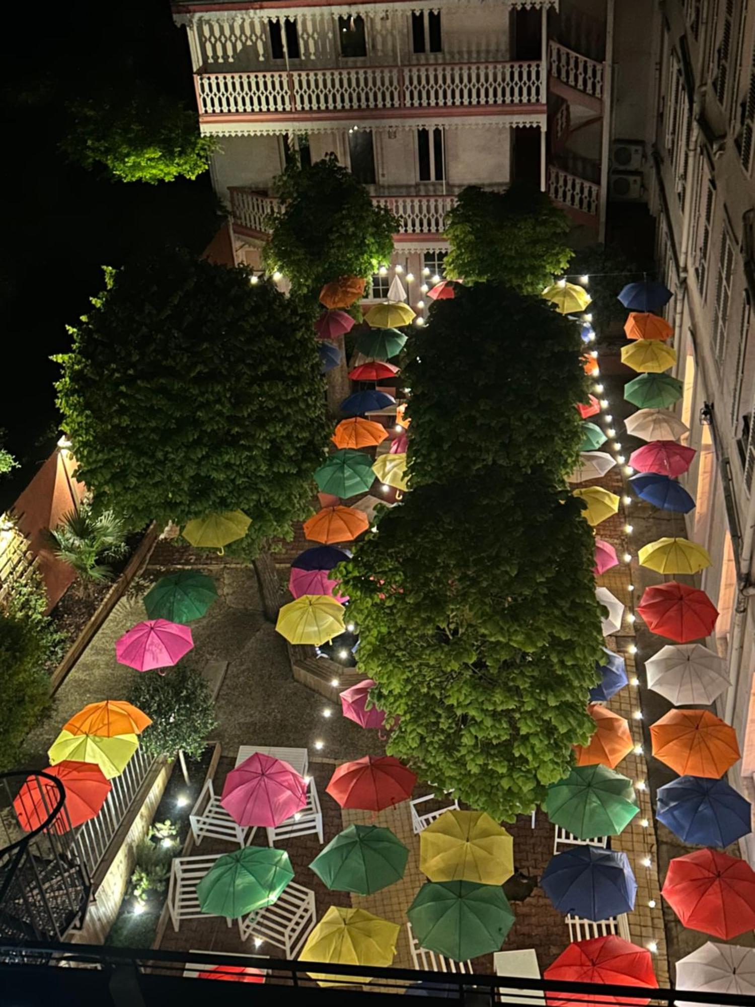 Hotel & Restaurant Le Patio 维琪 外观 照片